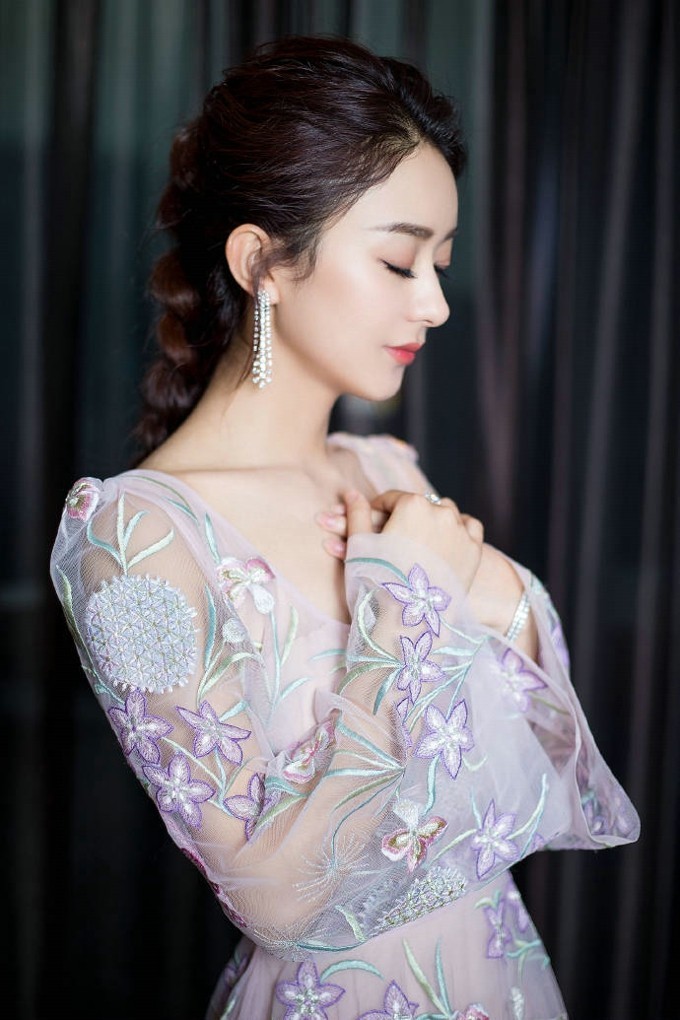赵丽颖 仙女装 越来也有气质 美的出尘 (8)